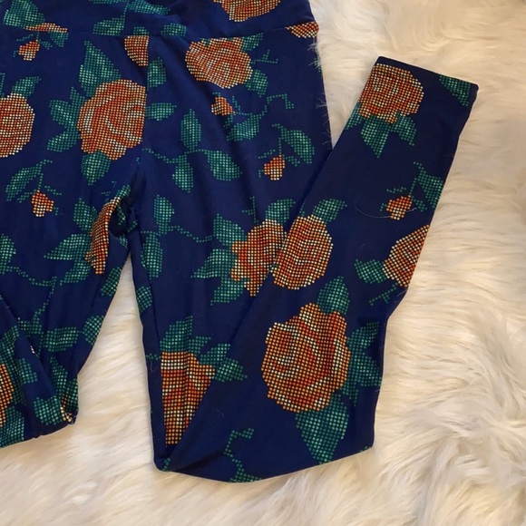 Rose pixelated leggings one size Disney - Picture 4 of 6